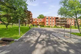 115 Dehaven Dr, Yonkers, NY 10703 - Photo 3