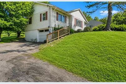 24 Doyle Drive, Wappingers Falls, NY 12590 - Photo 19
