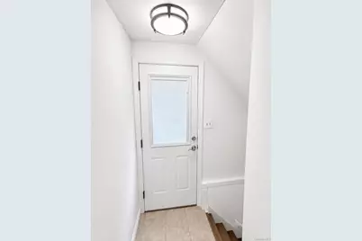 40 Edgewood Road First Floor Unit#1, Port Washington, NY 11050 - Photo 9