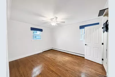 40 Edgewood Road First Floor Unit#1, Port Washington, NY 11050 - Photo 7