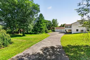 35 Hillside Dr, Marlboro, NY 12542 - Photo 39