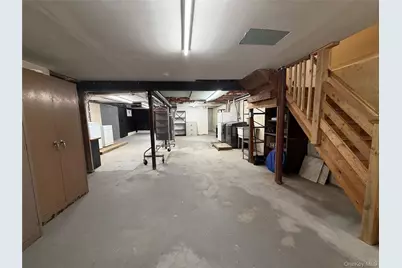 40 Edgewood Road Second Floor Unit #2, Port Washington, NY 11050 - Photo 11