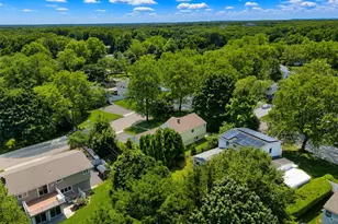 23 Riviera Dr, Smithtown, NY 11787 - Photo 19