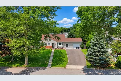 23 Riviera Drive, Smithtown, NY 11787 - Photo 21