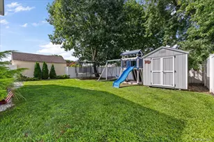 23 Cambridge Ave, Bethpage, NY 11714 - Photo 29