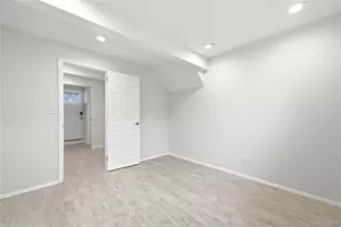 14 Oak Dr, Plainview, NY 11803 - Photo 23