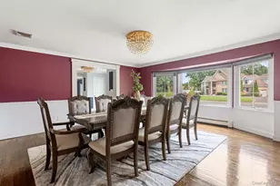 1 Whispering Ct, Dix Hills, NY 11746 - Photo 7