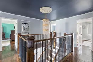 1 Whispering Ct, Dix Hills, NY 11746 - Photo 13