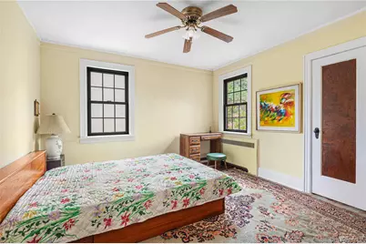 18132 Henley Road, Jamaica, NY 11432 - Photo 9