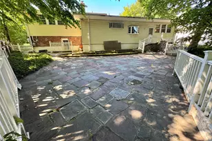 23 Wooleys Ln, Great Neck, NY 11023 - Photo 27
