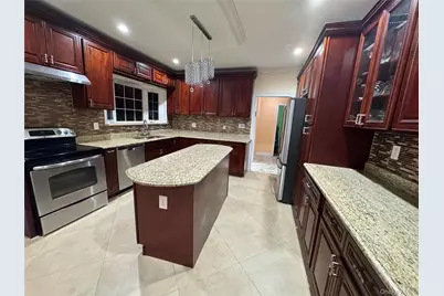 23 Wooleys Lane, Great Neck, NY 11023 - Photo 7