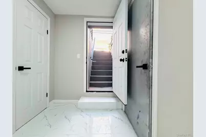 2938 Bouck Avenue, Bronx, NY 10469 - Photo 25
