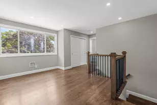250 Lakeshore Blvd, Massapequa Park, NY 11762 - Photo 13