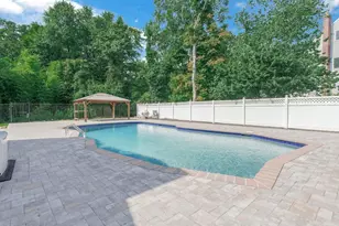 250 Lakeshore Blvd, Massapequa Park, NY 11762 - Photo 23
