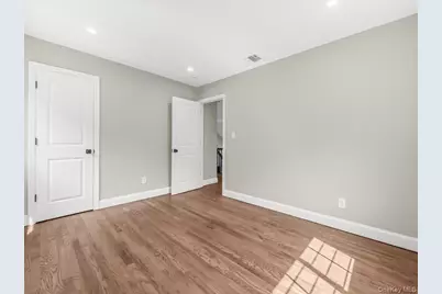 250 Lakeshore Boulevard, Massapequa Park, NY 11762 - Photo 11