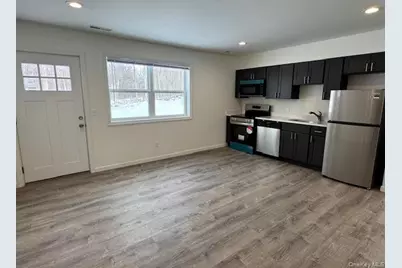 11 Alexandra Matthews Road #A, Wallkill, NY 12589 - Photo 9