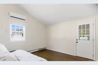 91 Spruce Avenue, West Islip, NY 11795 - Photo 11