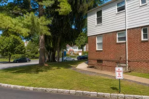 219 Rumsey Rd, Yonkers, NY 10705 - Photo 19