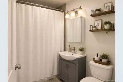 219 Rumsey Road #2A, Yonkers, NY 10705 - Photo 11