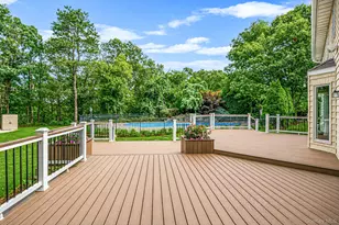 32 Annandale Rd, Commack, NY 11725 - Photo 41