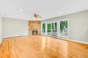32 Annandale Rd, Commack, NY 11725 - Photo 11