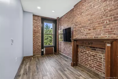 220 E 116th Street #3rd Floor, New York, NY 10029 - Photo 13