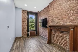 220 E 116th St, New York, NY 10029 - Photo 13