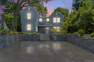 8 Elm Dr, East Northport, NY 11731 - Photo 33