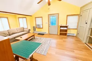 86 N Evergreen Dr, Selden, NY 11784 - Photo 9