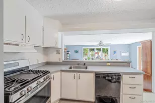 92 Parkhill Ave, Massapequa, NY 11758 - Photo 17