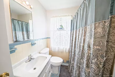 92 Parkhill Avenue, Massapequa, NY 11758 - Photo 9