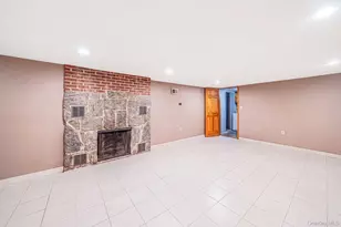 92 Parkhill Ave, Massapequa, NY 11758 - Photo 21