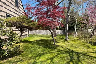 27 W Tiana Rd, Hampton Bays, NY 11946 - Photo 19