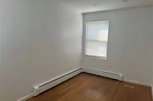 20-63 Hazen St, East Elmhurst, NY 11370 - Photo 5