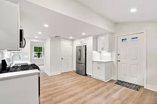 10 Kwiecinski St, West Haverstraw, NY 10993 - Photo 7
