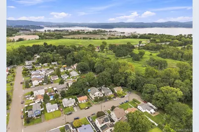 10 Kwiecinski Street, West Haverstraw, NY 10993 - Photo 3