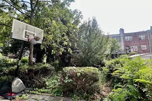 742 E 93rd St, Brooklyn, NY 11236 - Photo 9