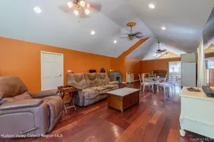 97 Leslie Rd, Newburgh, NY 12550 - Photo 21