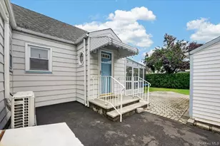 14 Ivy Pl, Valley Stream, NY 11581 - Photo 7