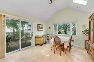 82-11 262nd St, Floral Park, NY 11004 - Photo 9