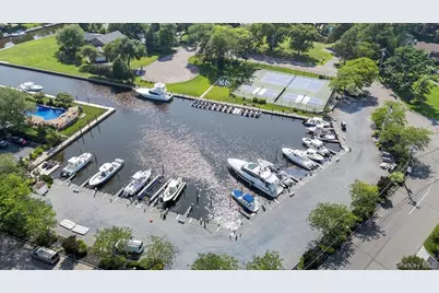 7 The Keel, East Islip, NY 11730 - Photo 3