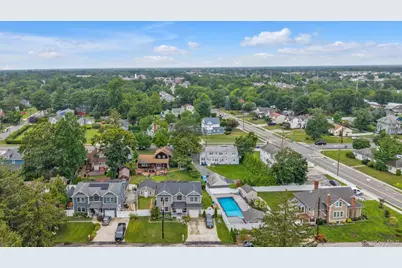 6 Belmont Court, Amityville, NY 11701 - Photo 19