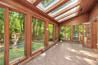 69 Glenview Drive, Southampton, NY 11968 - Photo 9
