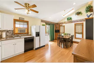 40 Nantucket Drive, Medford, NY 11763 - Photo 25