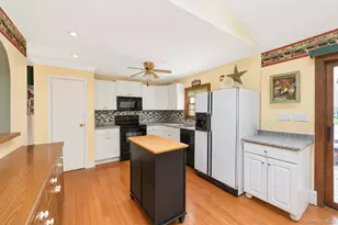 40 Nantucket Dr, Medford, NY 11763 - Photo 27