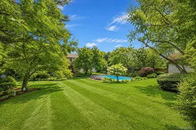40 Nantucket Drive, Medford, NY 11763 - Photo 5