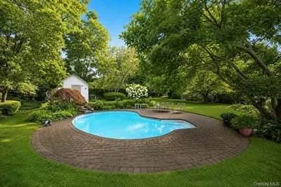 40 Nantucket Drive, Medford, NY 11763 - Photo 7