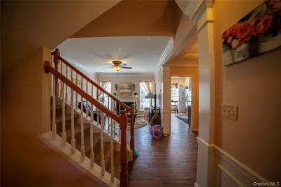 10 Bainbridge Place #704, Newburgh, NY 12550 - Photo 3