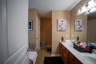 10 Bainbridge Pl, Newburgh, NY 12550 - Photo 15