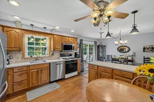 22 Elliott Pl, New Hampton, NY 10958 - Photo 13